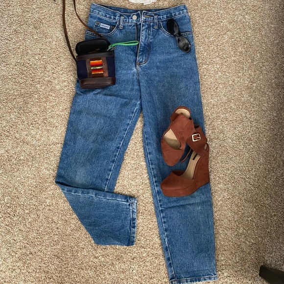Vintage high waisted Guess jeans - Picture 1 of 5